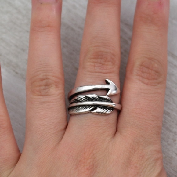 Silver Arrow Ring - Picture 4 of 4